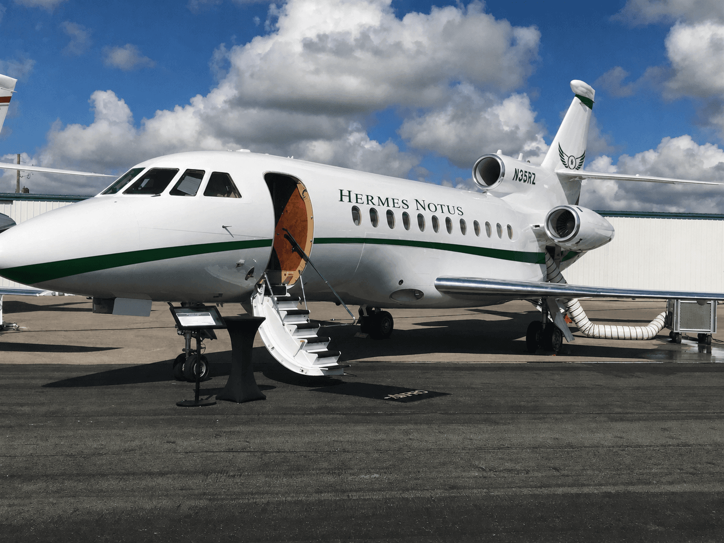Hermes Notus private jet